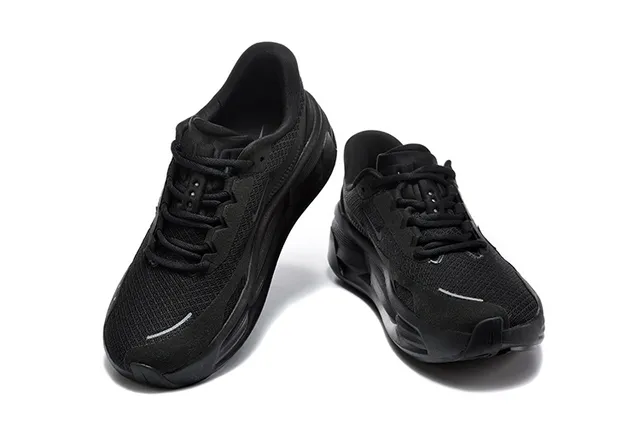 Nike White Black Sculpted Midsole Breathable Mesh Upper Chunky Sneakers 21