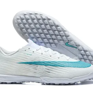 Nike  Blanco  Azul Flyknit Upper Silueta de bajo perfil Turf Zapatos de fútbol