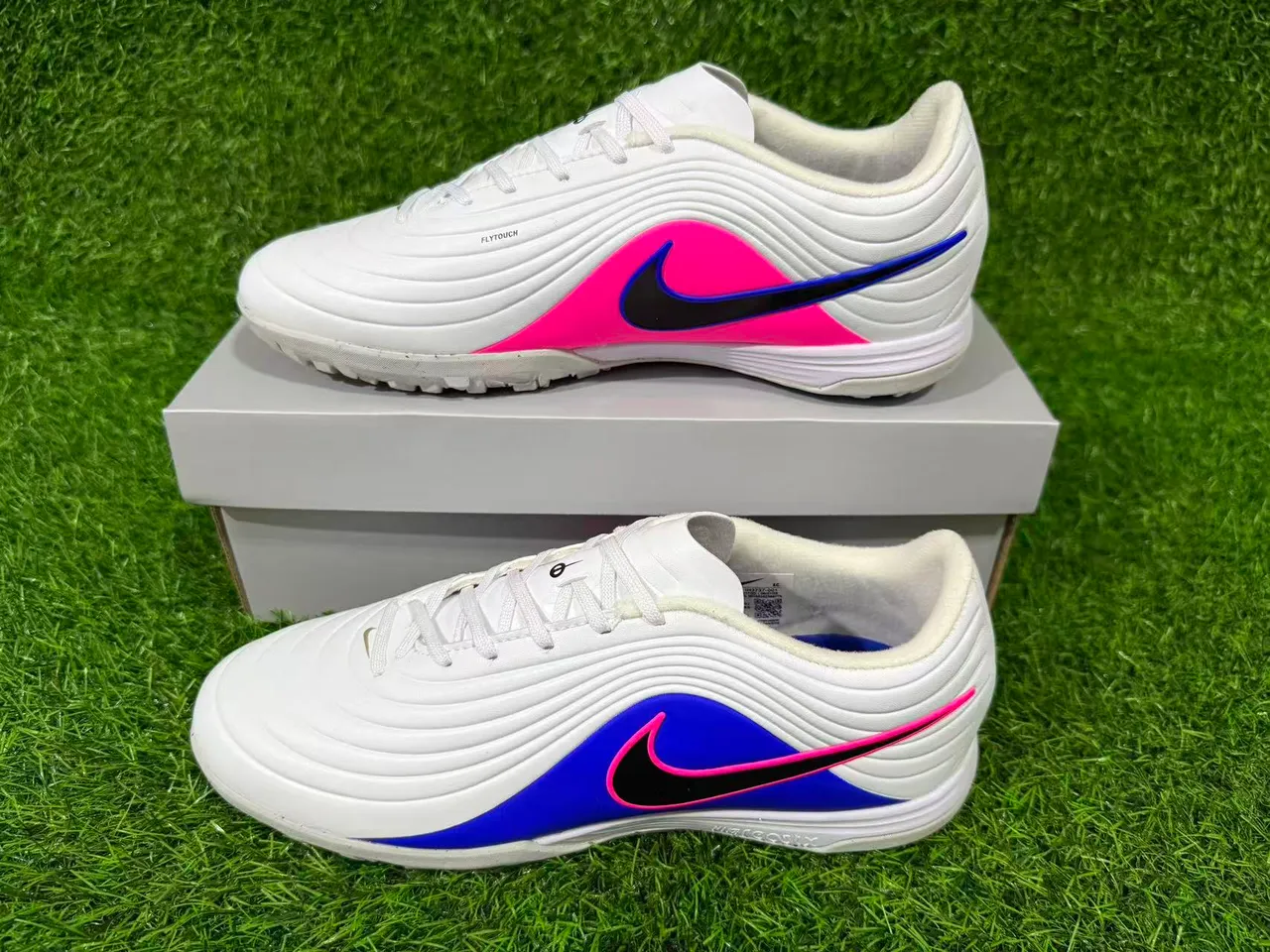 Nike Branco Azul Low-Cut Sintético Superior Ribbed Forefoot Overlay Turf Sapatos de Futebol para Gramado 6