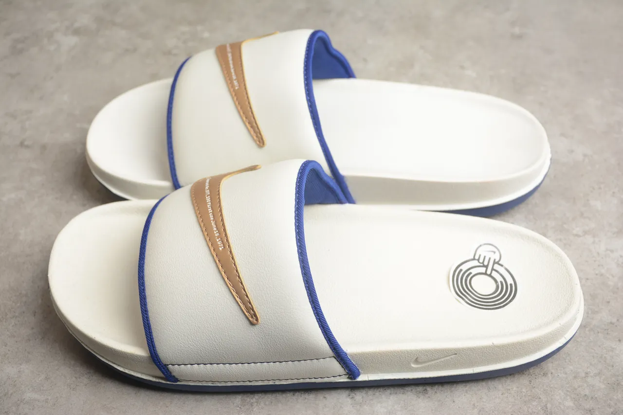 Nike White Blue Molded EVA Footbed Tan Leather Accent Tab Slippers 8