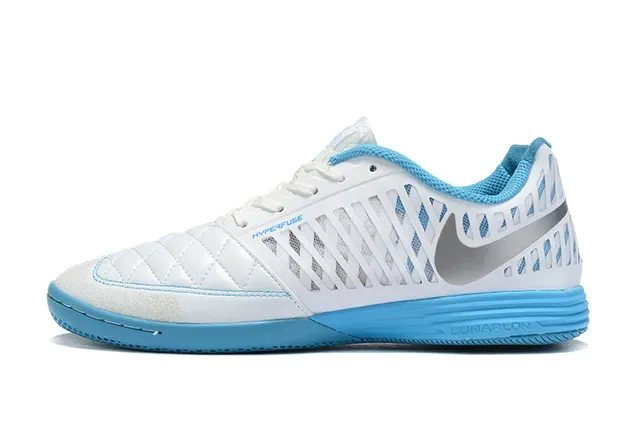 Nike White Blue Quilted Toe Cap Perforated Synthetic Cage Indoor Soccer Shoes 7