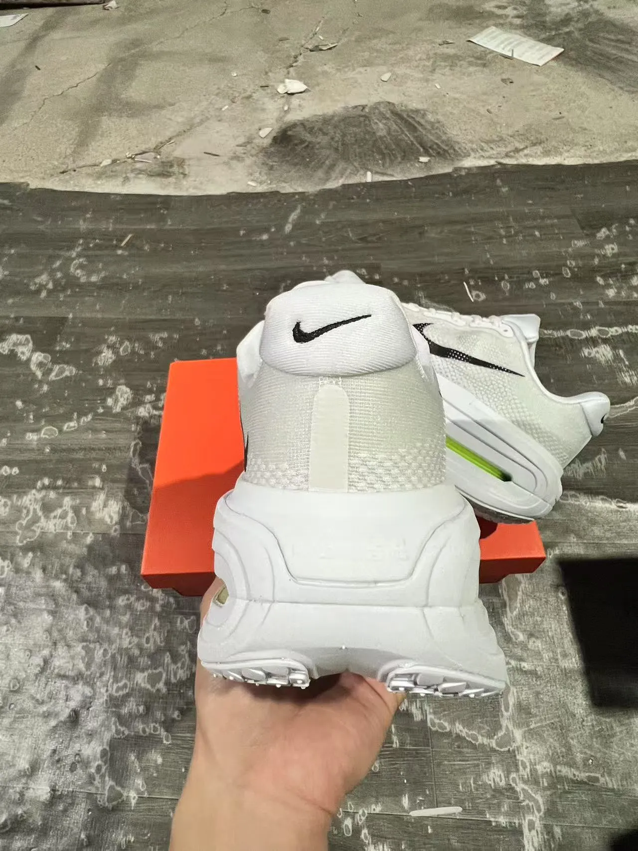 Nike White Green Mesh Upper Dual Visible Air Zoom Units Lifestyle Sneakers 7