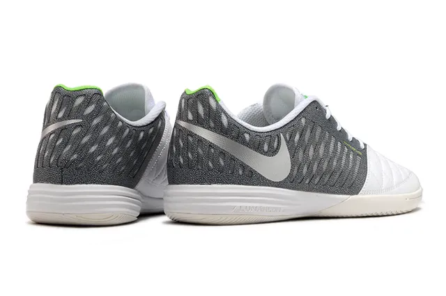 Nike أبيض أخضر غطاء أصابع مبطن منثور شبكة اصطناعية قفص أحذية كرة قدم داخلية 4