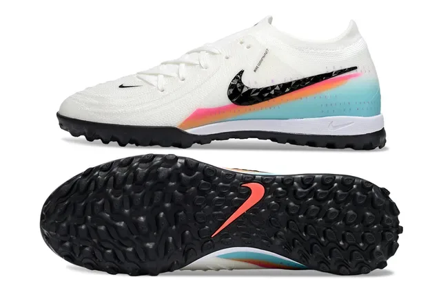 Nike White Multicolor Knit Upper Faceted Black Swoosh Overlay Turf Soccer Shoes 6