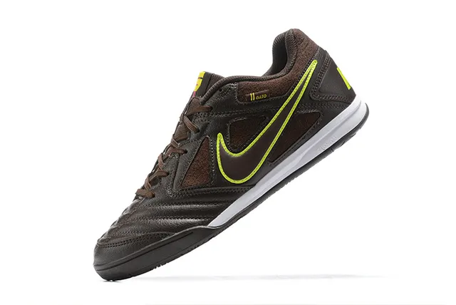 Nike Chaussures de football indoor cuir synthétique blanc navy low top 13