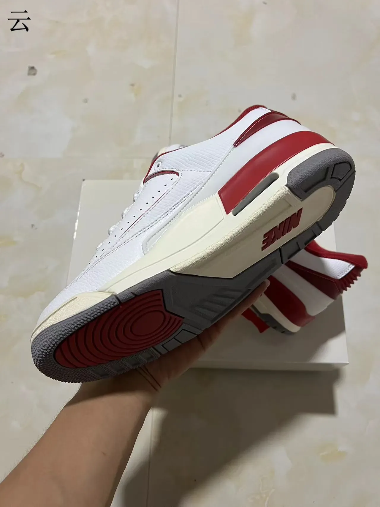 Nike White Red Low-Top Perforated Leather Upper Lifestyle Sneakers 6