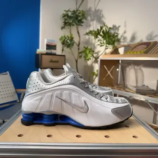 Nike White Silver Shox Column Cushioning Metallic Upper Lifestyle Sneakers
