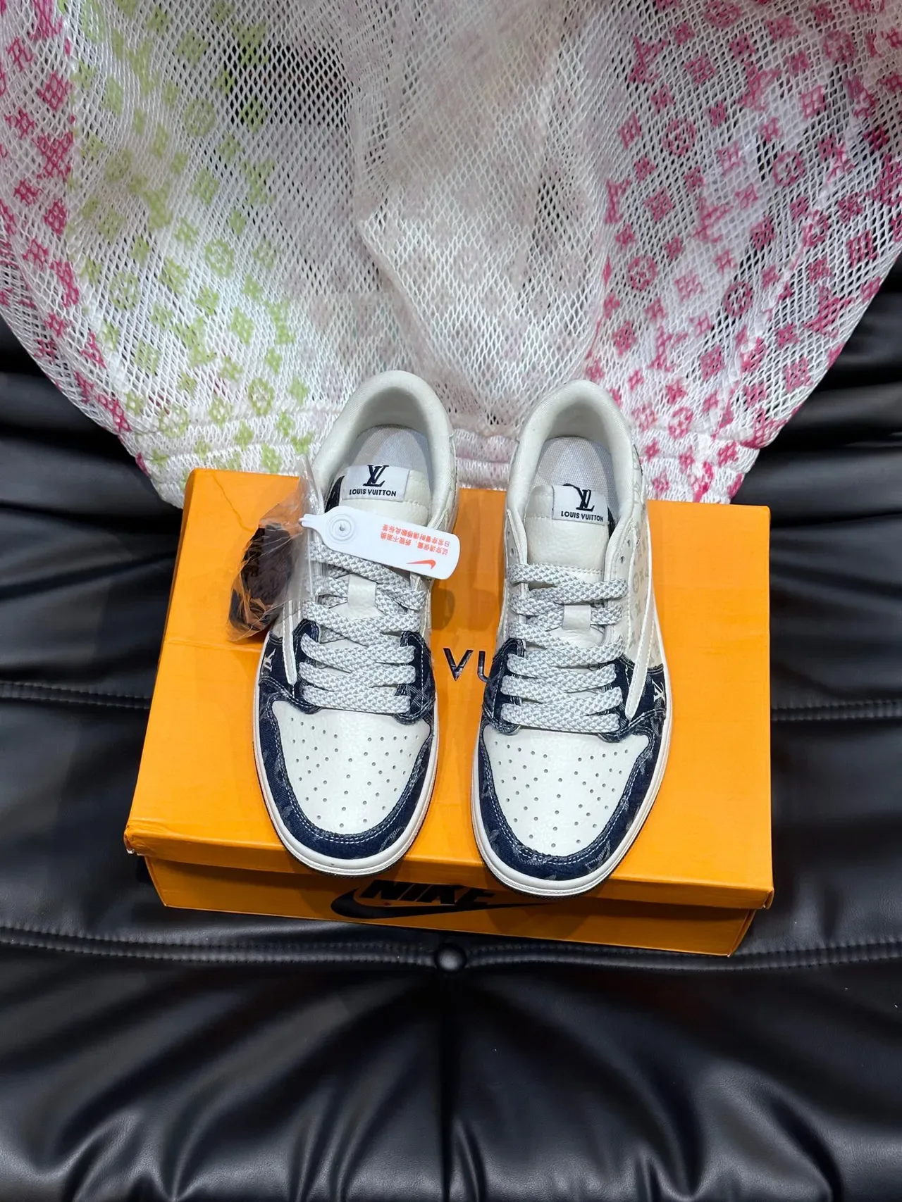 Nike x Louis Vuitton Dunk Low White and Navy Monogram Lifestyle Sneakers 2