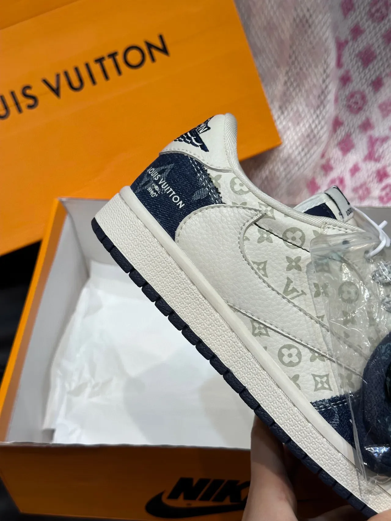 Nike x Louis Vuitton Dunk Low White and Navy Monogram Lifestyle Sneakers 6