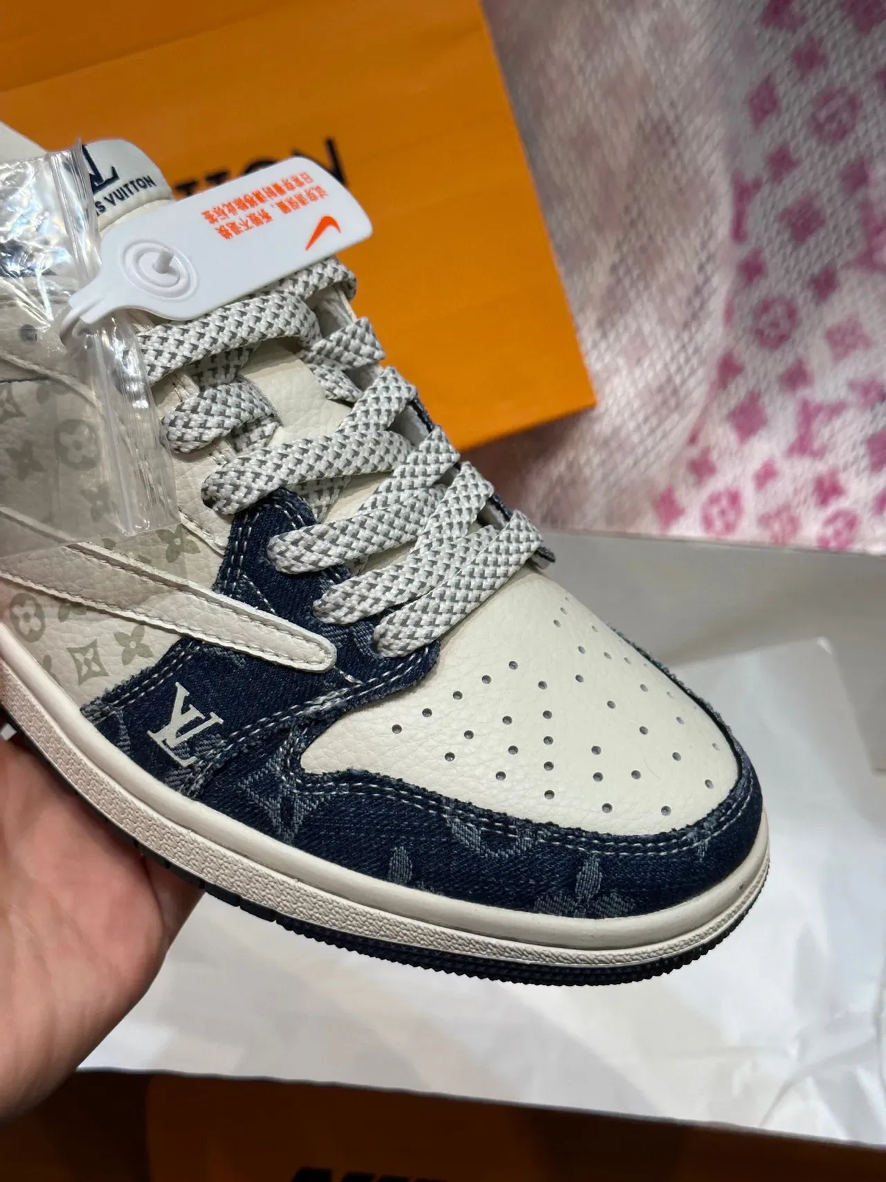 Nike x Louis Vuitton Dunk Low White and Navy Monogram Lifestyle Sneakers 7