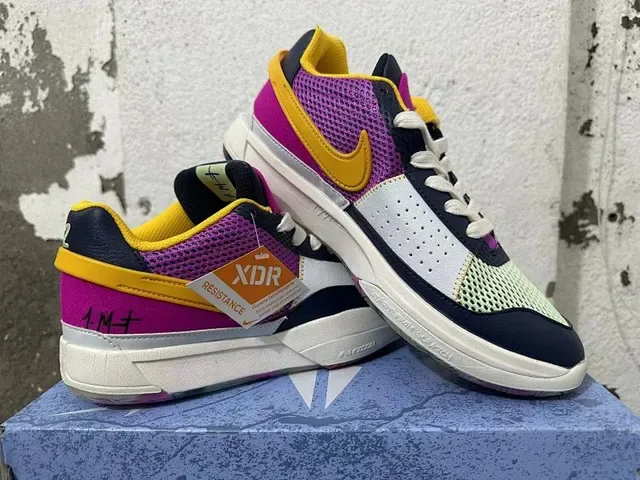 Nike XDR Resistance Color-Block Mesh and Leather Sneakers 1