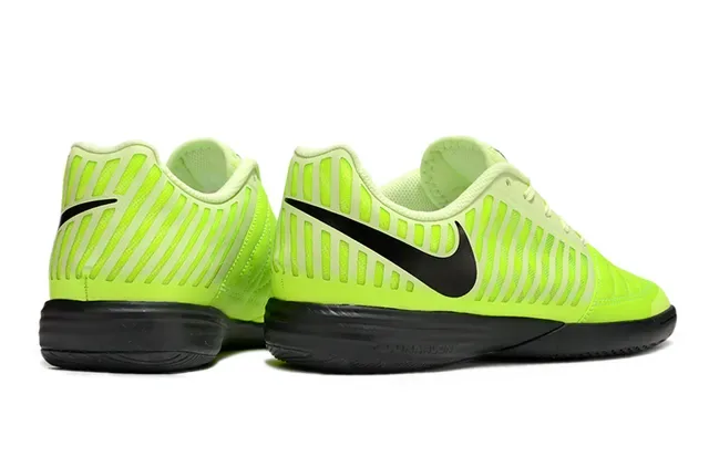 Nike Yellow Black Low-Top Synthetic Upper Sneakers 18