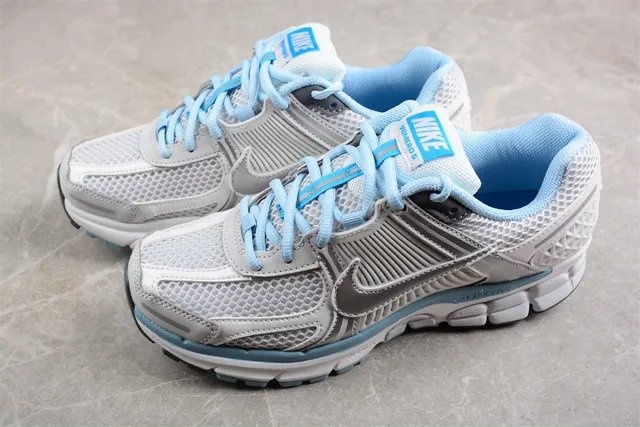 Nike Zoom Vomero 5 White Light Blue Running Shoes 9