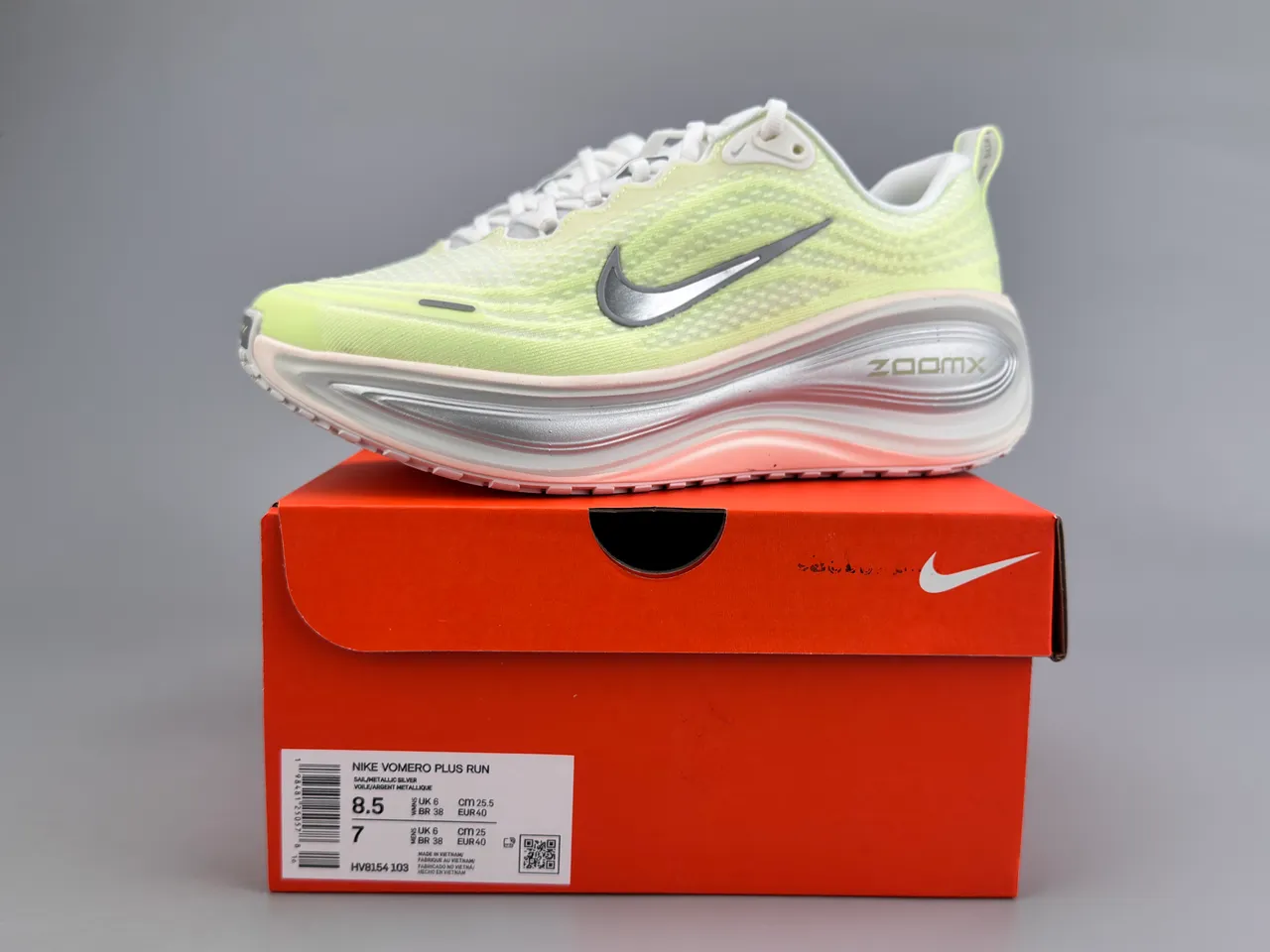 Nike ZoomX Invincible Run Lime Yellow Tênis de corrida 4