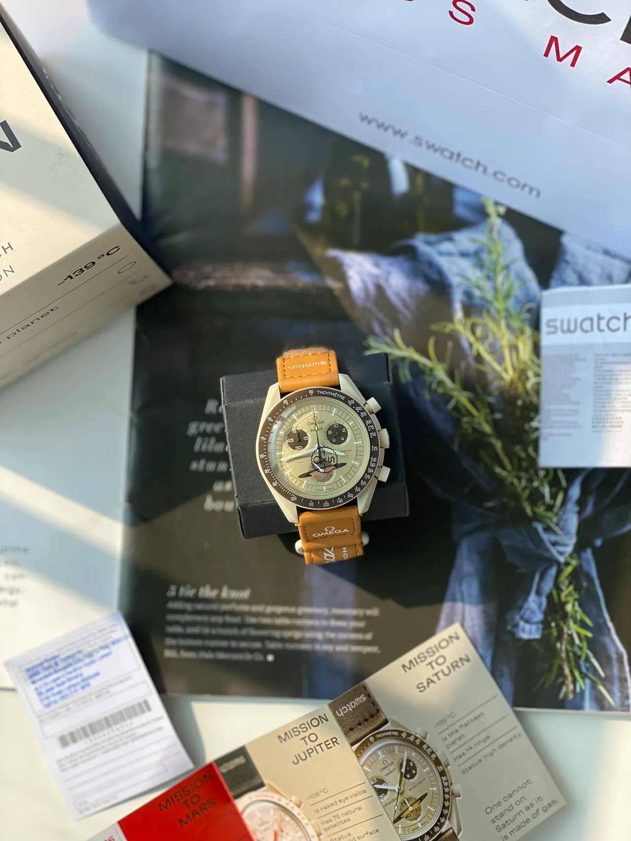 Omega Speedmaster Chronograph Beige Dial Tan Strap Mechanical Watch 7