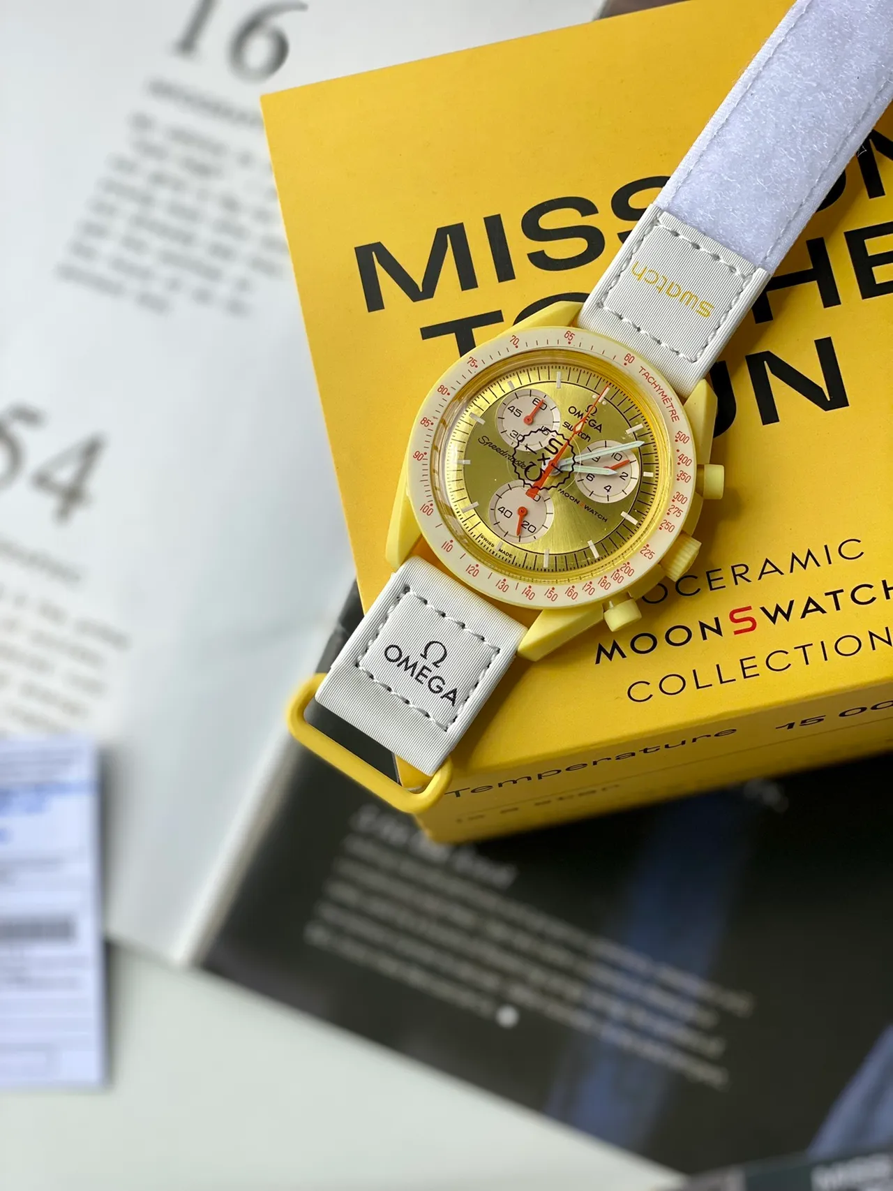 Omega Speedmaster Moonwatch Yellow Chronograph Mechanical Watch 6