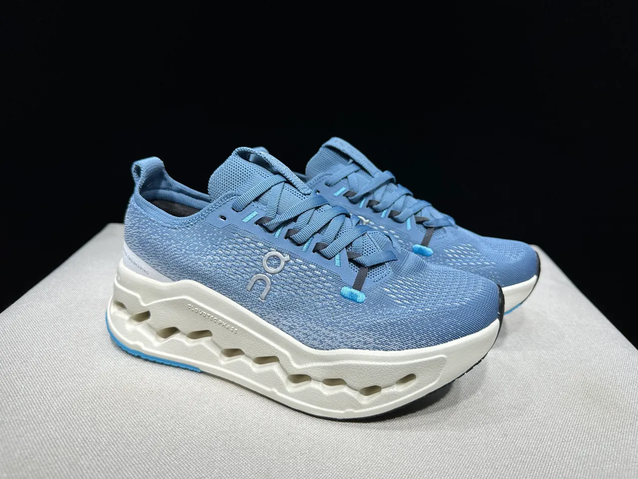 On Blue Beige Engineered Knit Upper Low-Profile Silhouette Running Shoes 9