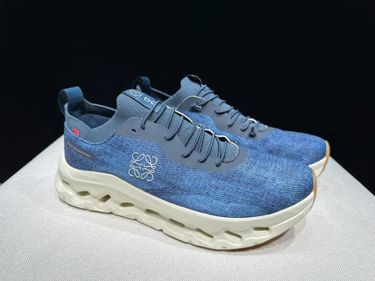 On Bleu Beige Tricoté Supérieur Sculpté Cavité Semelle intermédiaire Chaussures Lifestyle 4