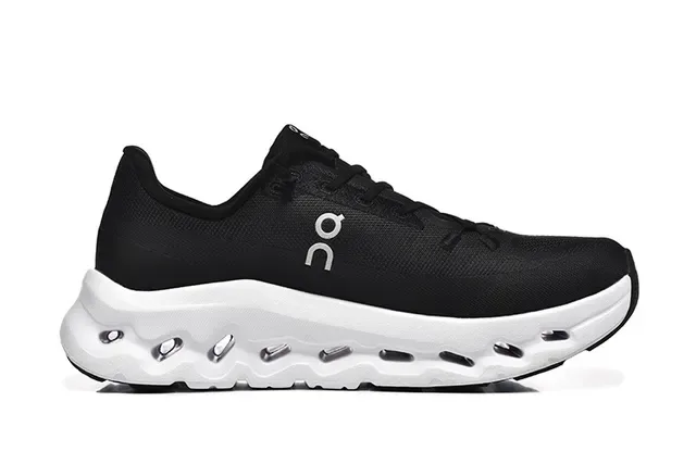 On Cloudmonster Tênis Running Preto e Branco 3