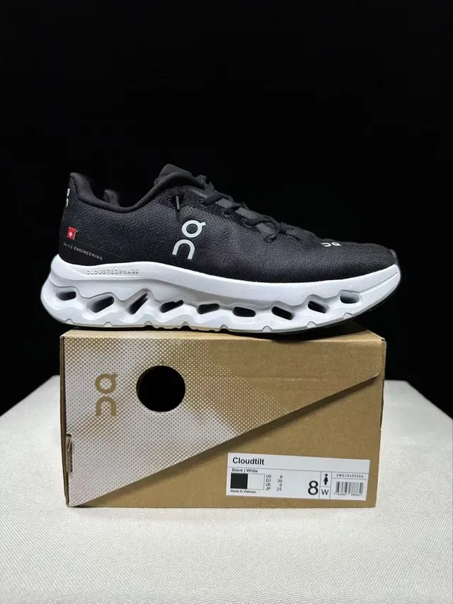 On Cloudmonster Tênis Running Preto e Branco 6