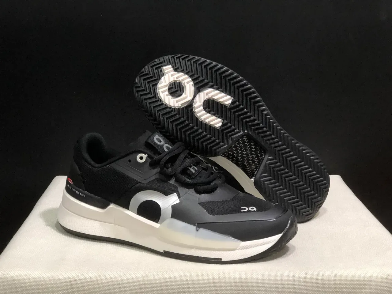 On THE ROGER Pro2 Black White Lifestyle Sneakers 5
