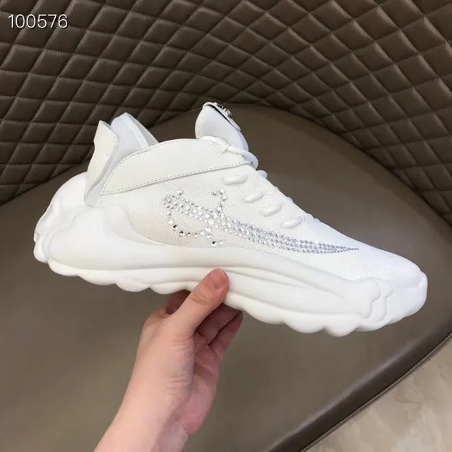 Philipp Plein Active Chaussures Chunky à semelle sculptée blanche argentée avec cristals sur le logo 3