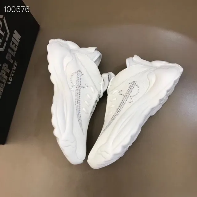 Philipp Plein Active Chaussures Chunky à semelle sculptée blanche argentée avec cristals sur le logo 7