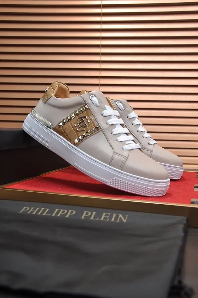 Philipp Plein Sneakers Lifestyle en cuir beige avec panneau latéral clouté 4