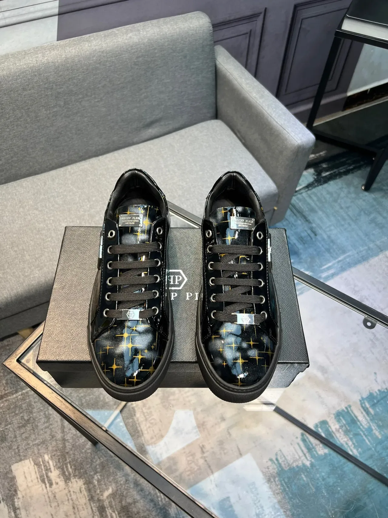 Philipp Plein Black Gold Glossy Patent Upper Starburst Print Lifestyle Sneakers 6