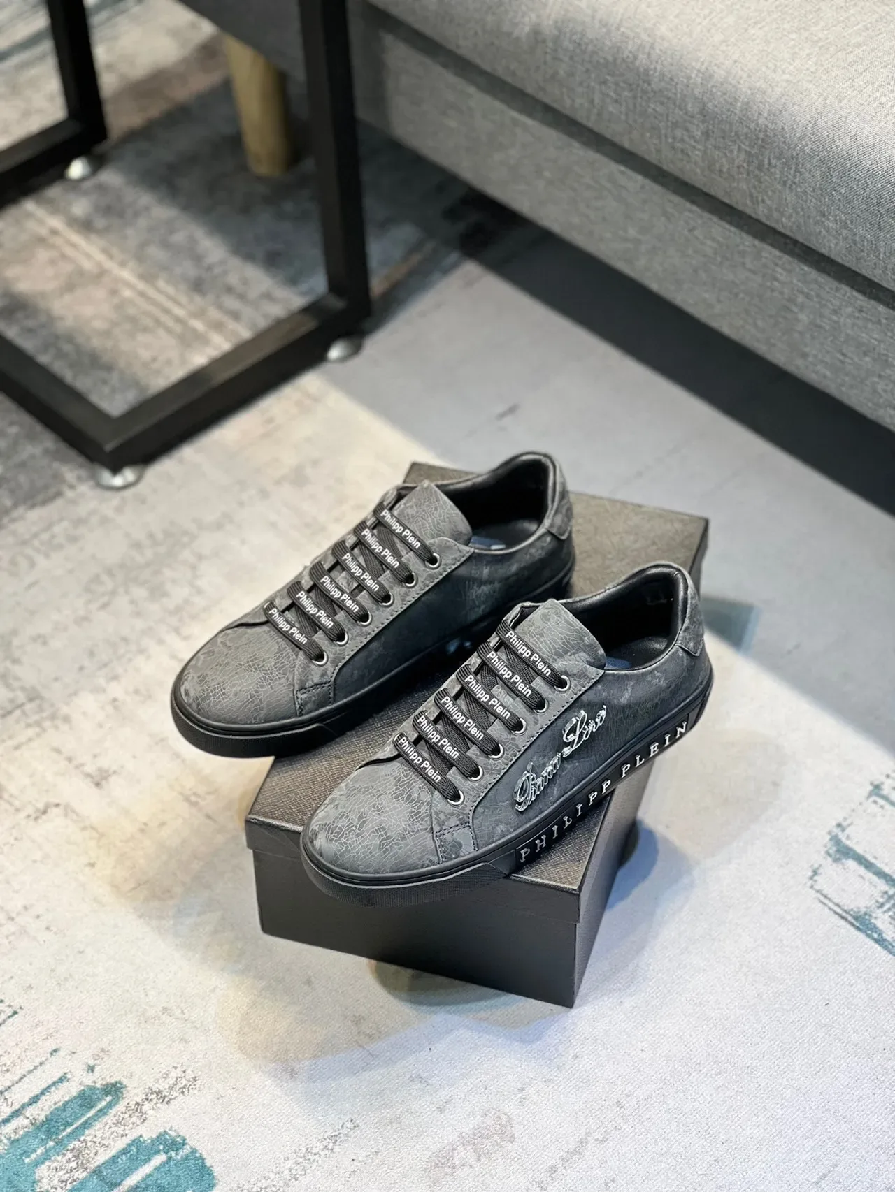 Philipp Plein Gray Black Crackle-Textured Upper Embossed Sole Branding Lifestyle Sneakers 7