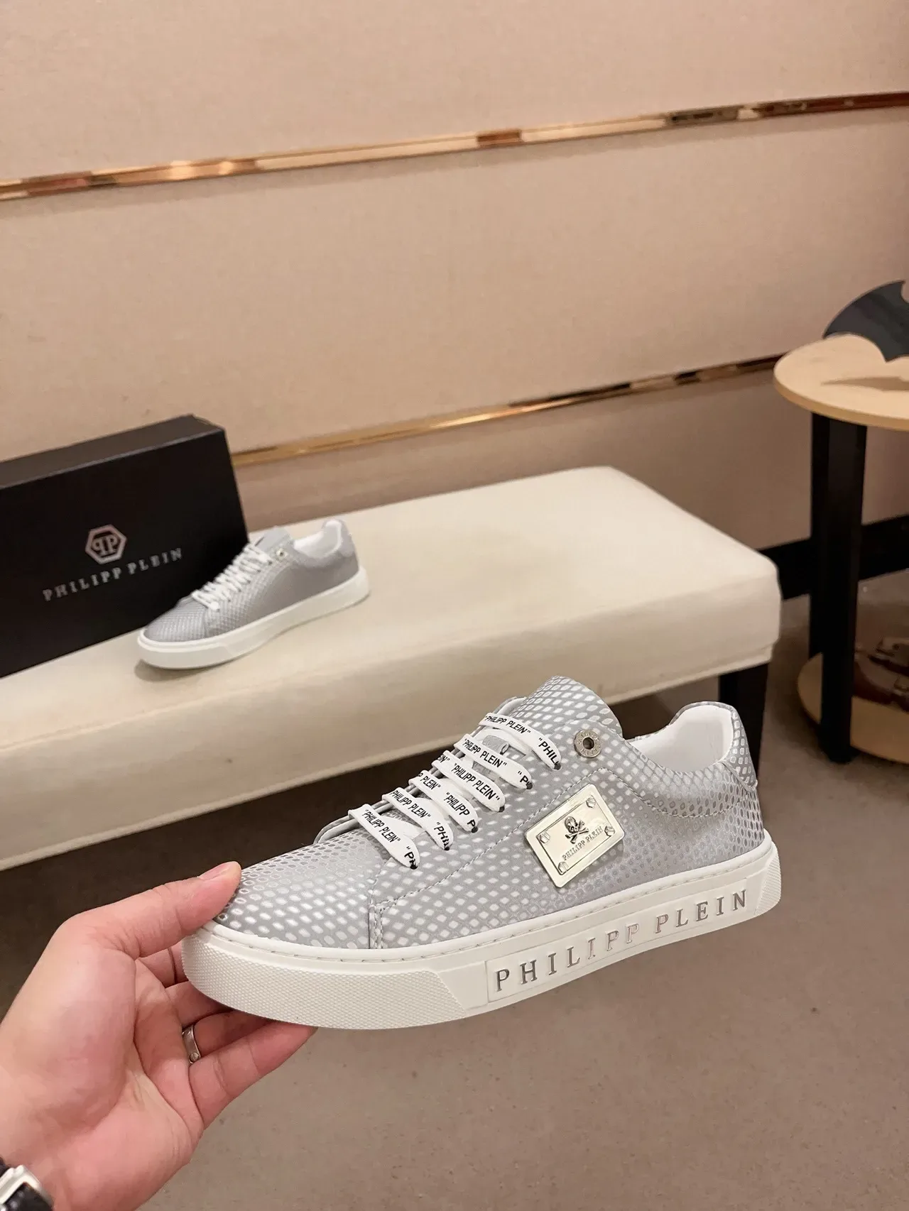 Philipp Plein Sneakers Lifestyle Gris Argent Perforées 3