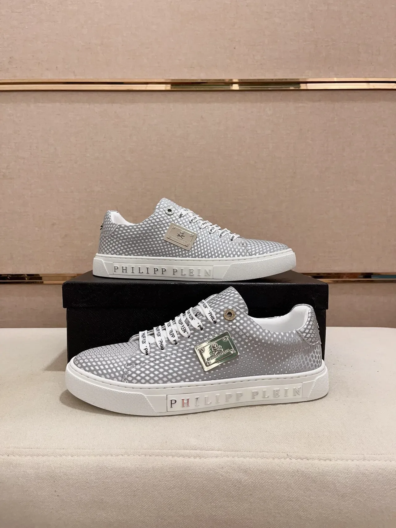 Philipp Plein Sneakers Lifestyle Gris Argent Perforées 7