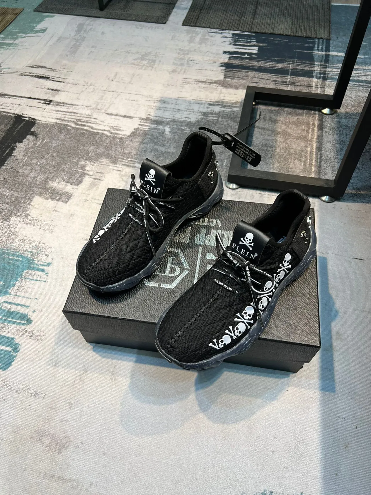 Philipp Plein Skull Runner 黑白 透明白 厚底运动鞋 5