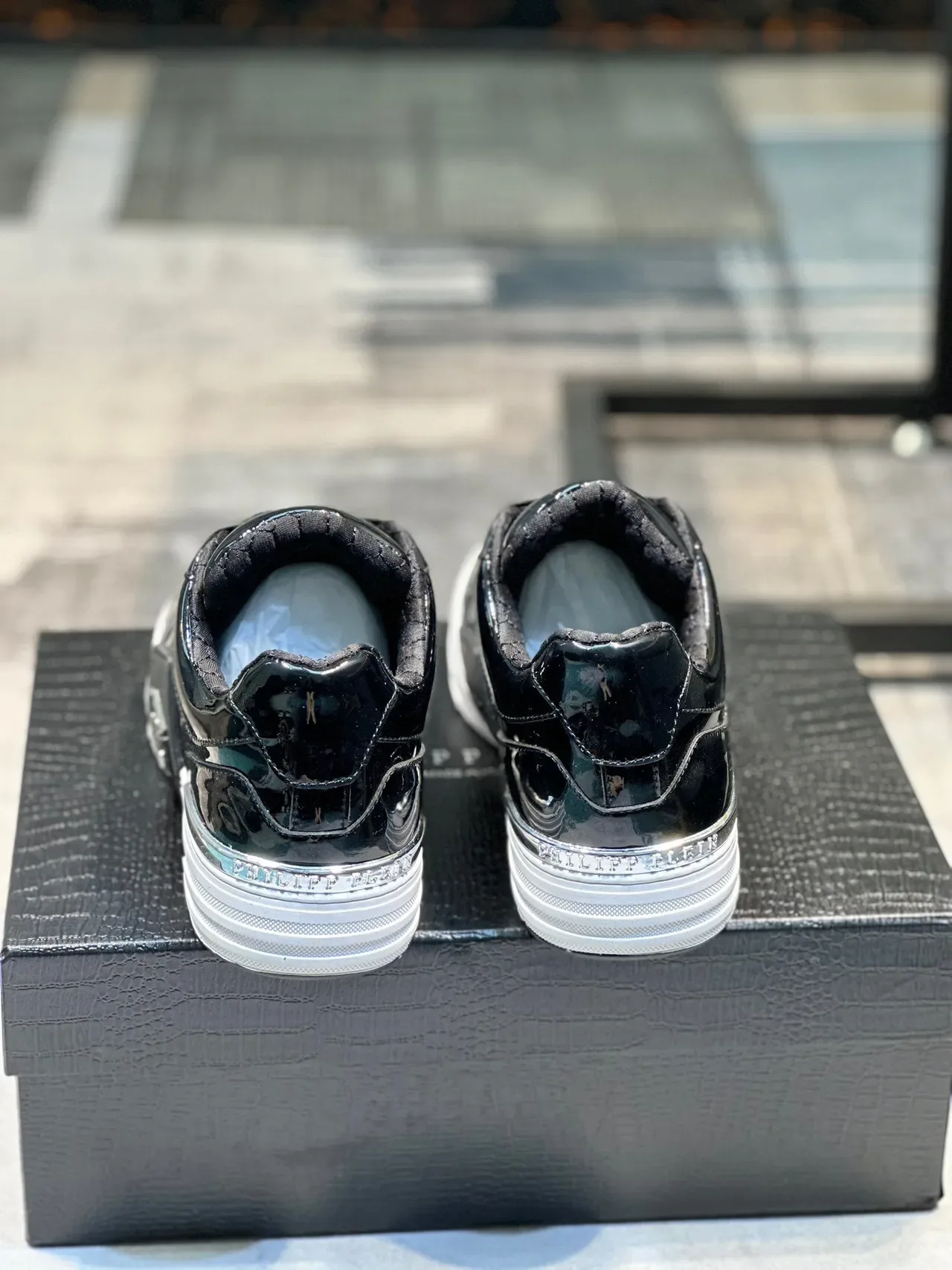 Philipp Plein Super Street Sneakers Lifestyle Noires en Cuir Patenté 2