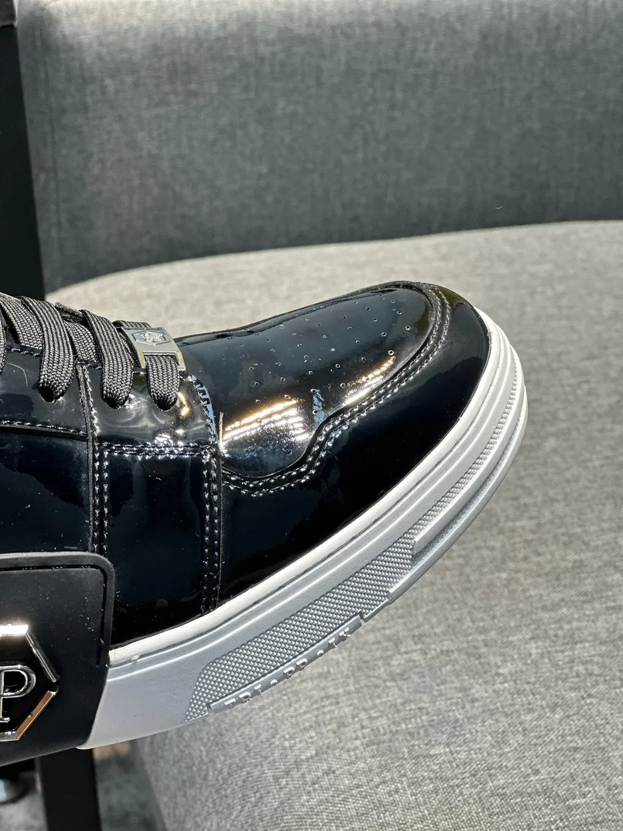 Philipp Plein Super Street Sneakers Lifestyle Noires en Cuir Patenté 3