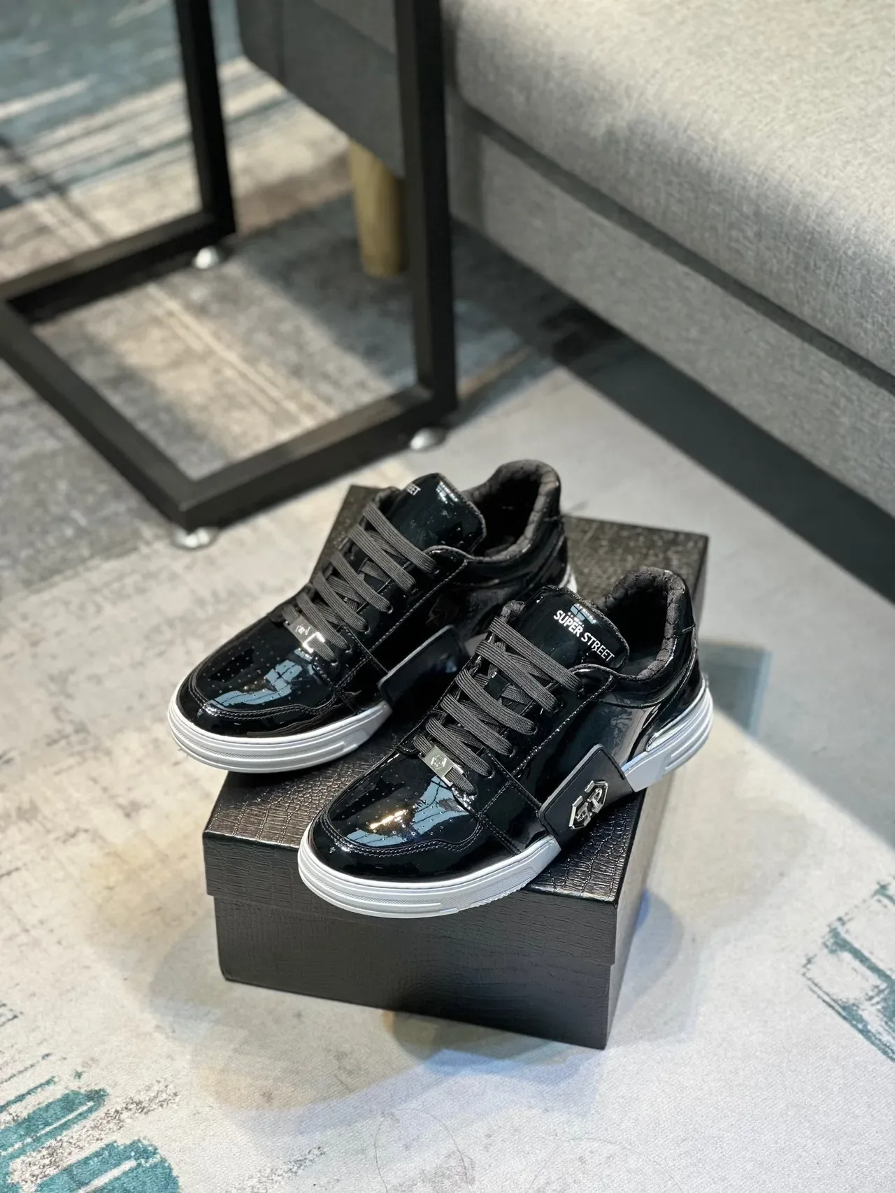 Philipp Plein Super Street Sneakers Lifestyle Noires en Cuir Patenté 7