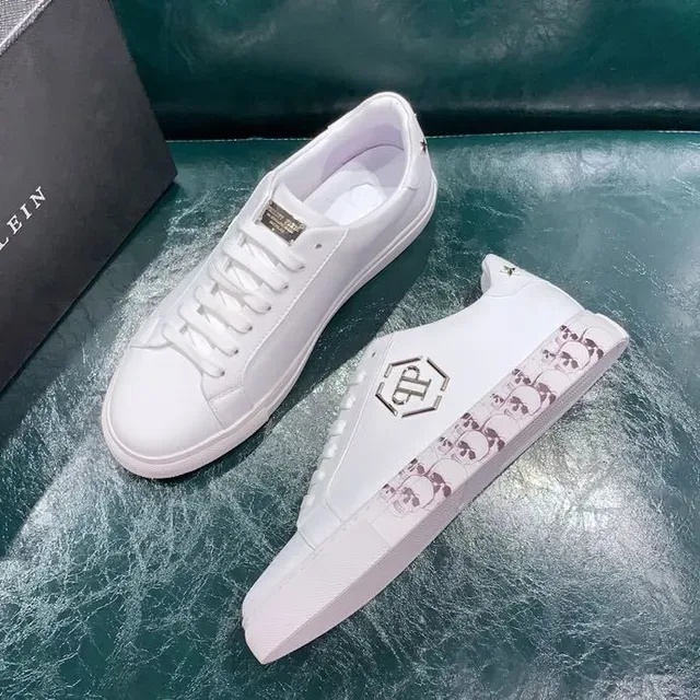 Philipp Plein Sneakers Lifestyle en Cuir Blanc et Noir avec Bande Panda-Print sur le Midsole 2