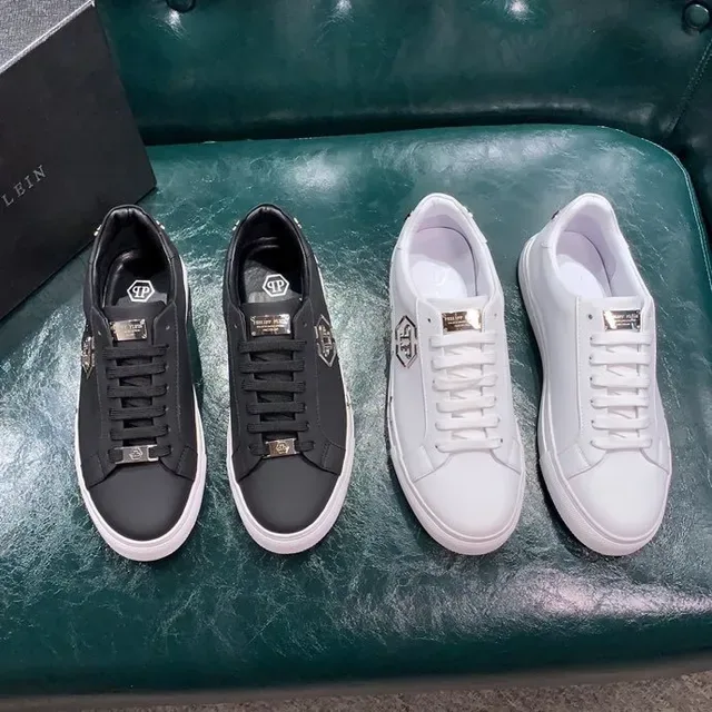 Philipp Plein Sneakers Lifestyle en Cuir Blanc et Noir avec Bande Panda-Print sur le Midsole 5