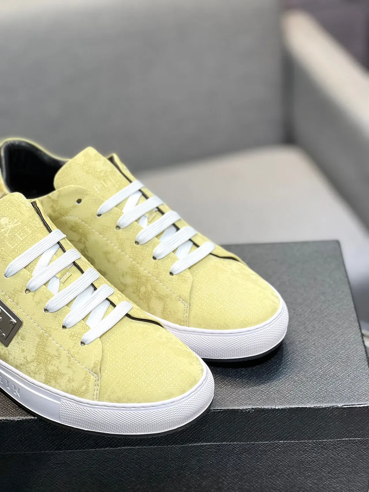 Philipp Plein Yellow White Textured Upper Laces Lifestyle Sneakers 9
