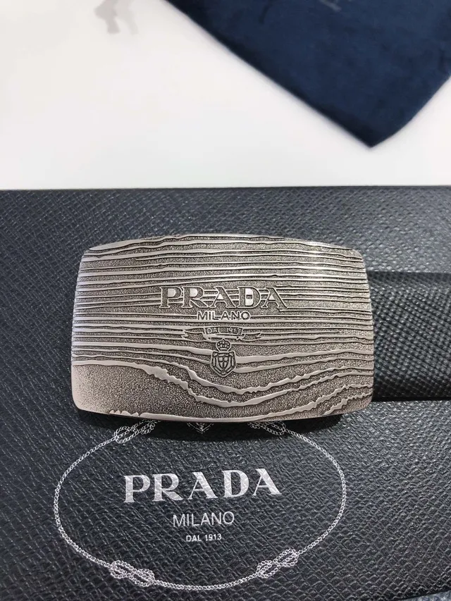 Prada Black Silver Brushed Metal Buckle Wood-Grain Texture Leather Belt 8
