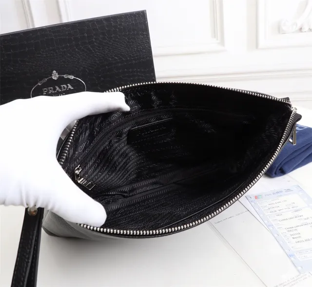 Prada Negro Plata Cuero Granulado Cierre con Cremallera Superior Bolsito Envelope 4