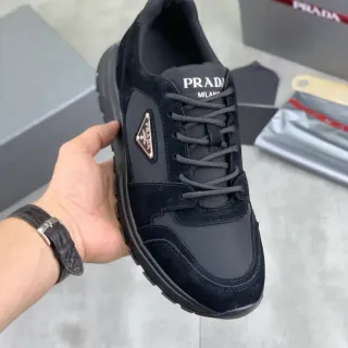 Prada Cloudbust Sneakers Lifestyle Noir en Daim et Textile