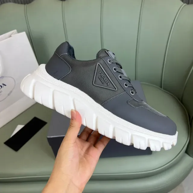 Prada Cloudbust Gray White Chunky Sole Mixed-Material Upper Lifestyle Sneakers 4