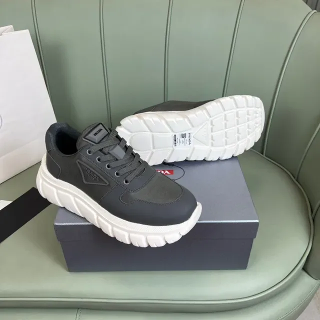 Prada Cloudbust Gray White Chunky Sole Mixed-Material Upper Lifestyle Sneakers 6