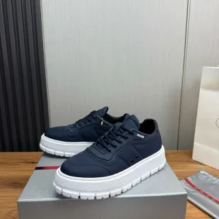 Prada Cloudbust Navy White Nylon Upper Zapatillas Chunky Plataforma Estilo De Vida