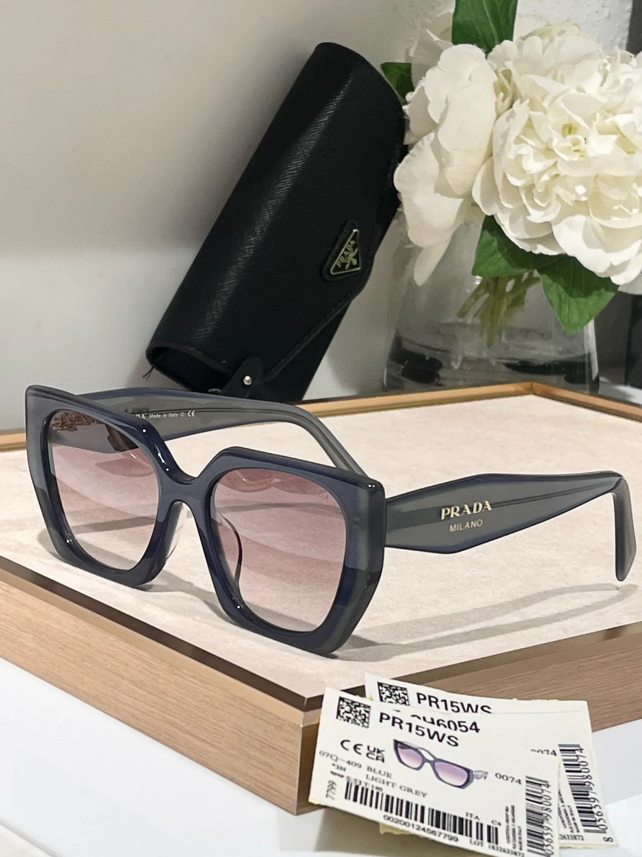 Prada PR15WS Oversized Square Black and Green Marbled Sunglasses 5