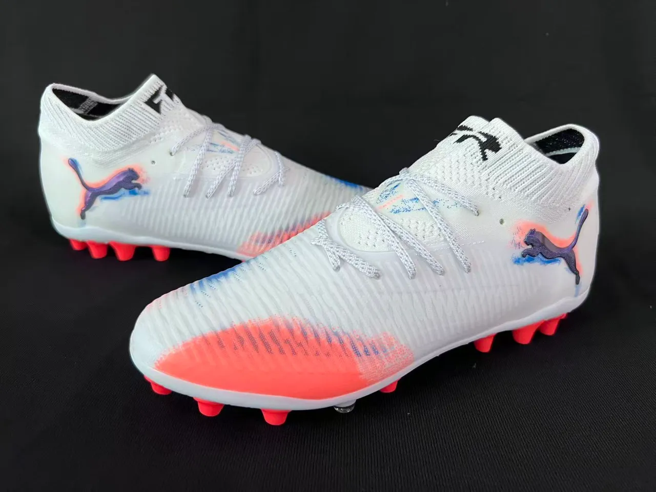 Puma Future Z Gradient White Red Blue Firm-Ground Chaussures de football 7