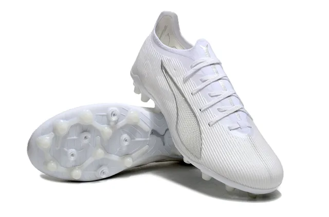 Puma Future Z Parte superior de malha branca língua integrada sapatos de futebol para gramado firme 4