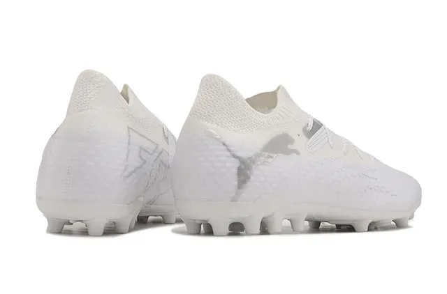 Puma White Silver Knit Upper Integrated Lacing Firm-Ground Soccer Shoes 5