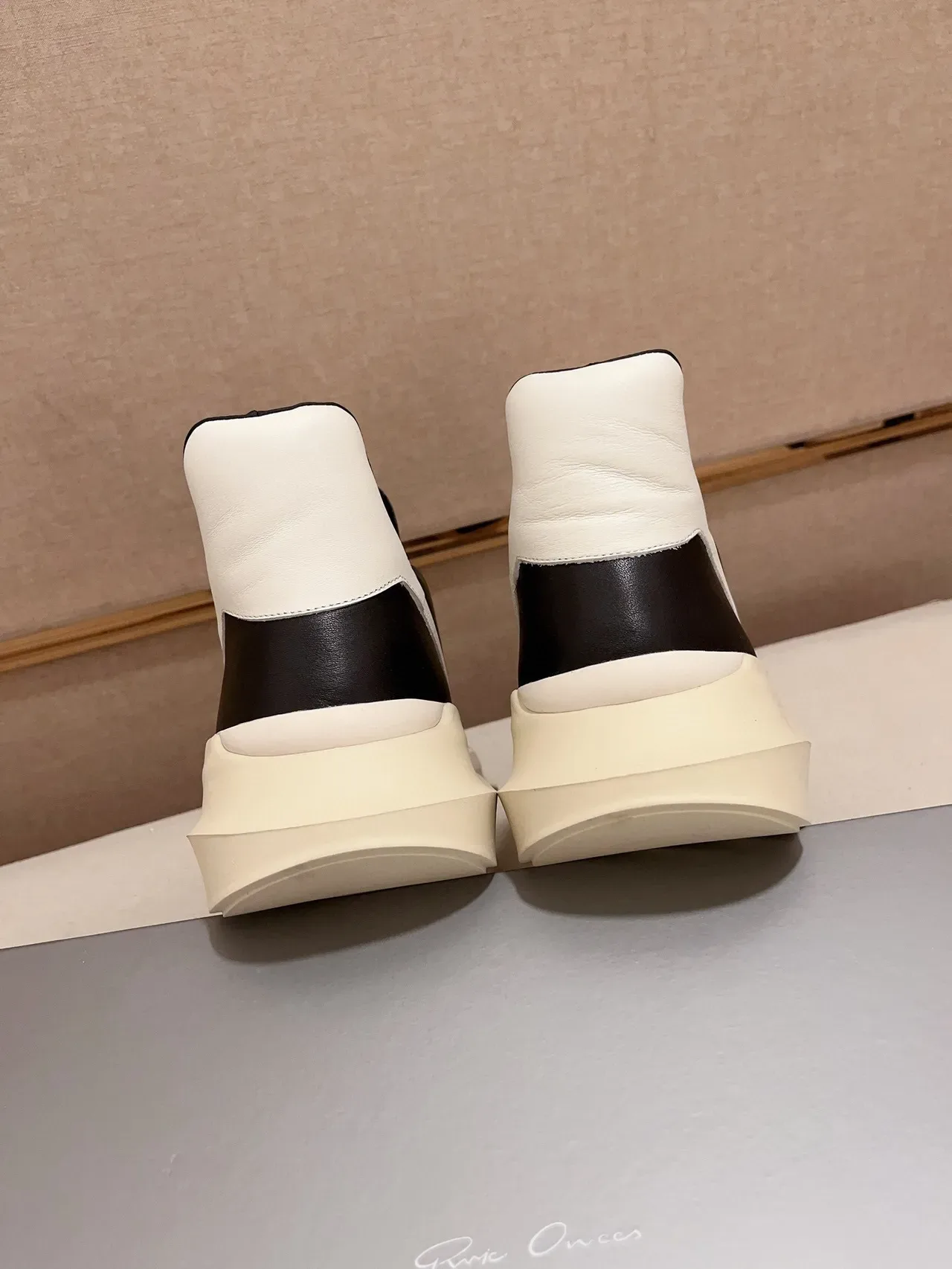 Rick Owens Black Beige Sculpted Sole Asymmetrical Heel Counter Chunky Sneakers 8